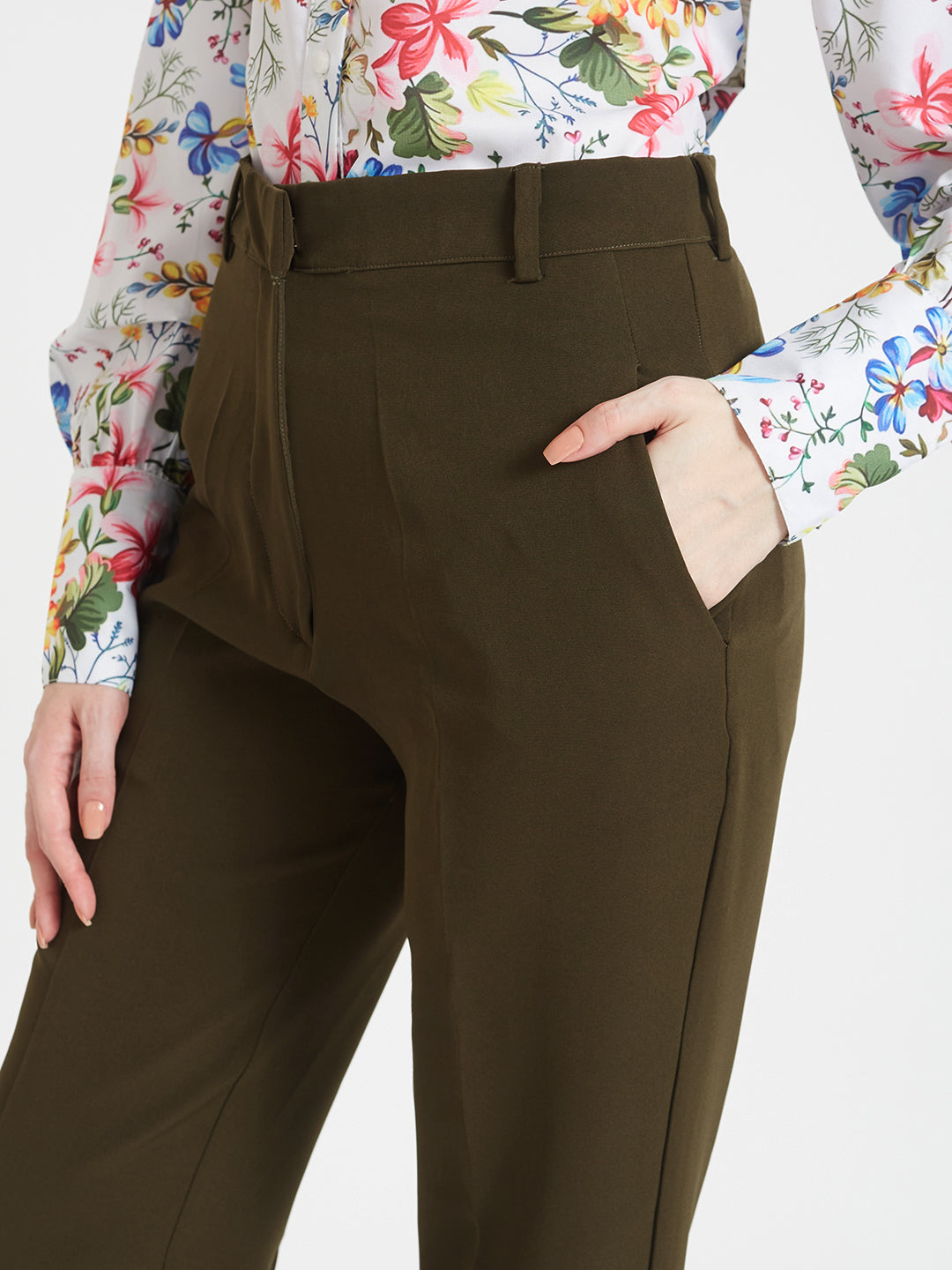 Women'S Luxury Banana Crepe Olive Straight Fit Flap Pocket Trouser