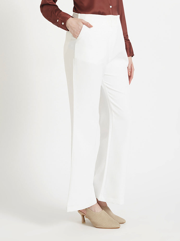 Women'S Luxury Banana Crepe Off White Flared Trouser Slash Pocket