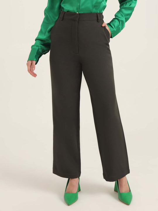 Women'S Luxury Banana Crepe Olive Straight Fit With Flap Pocket Trouser