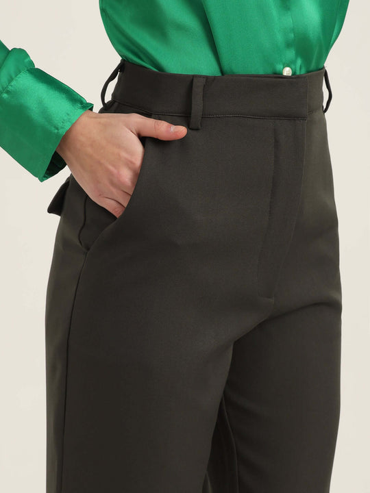 Women'S Luxury Banana Crepe Olive Straight Fit With Flap Pocket Trouser