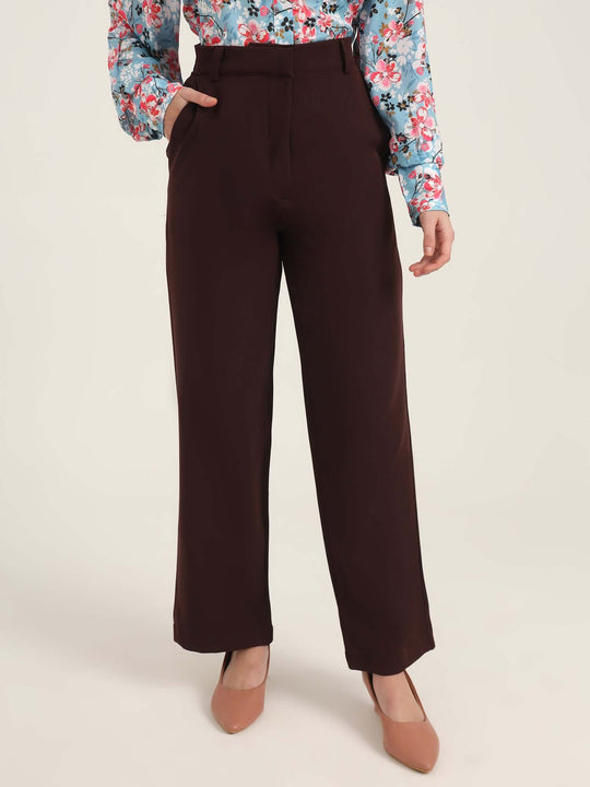 Women'S Luxury Banana Crepe Dark Choclate Straight Fit With Flap Pocket Trouser