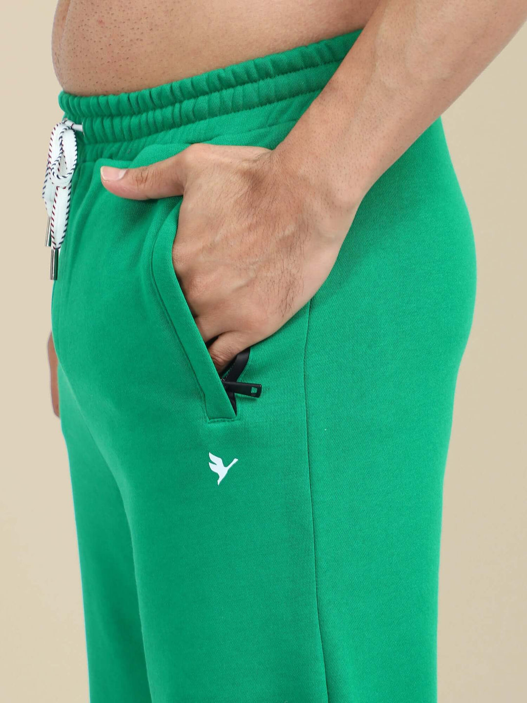 Amswan Men'S Green Cord Set: Half Zipper Sweatshirt & Sweatpants For Ultimate Comfort And Style
