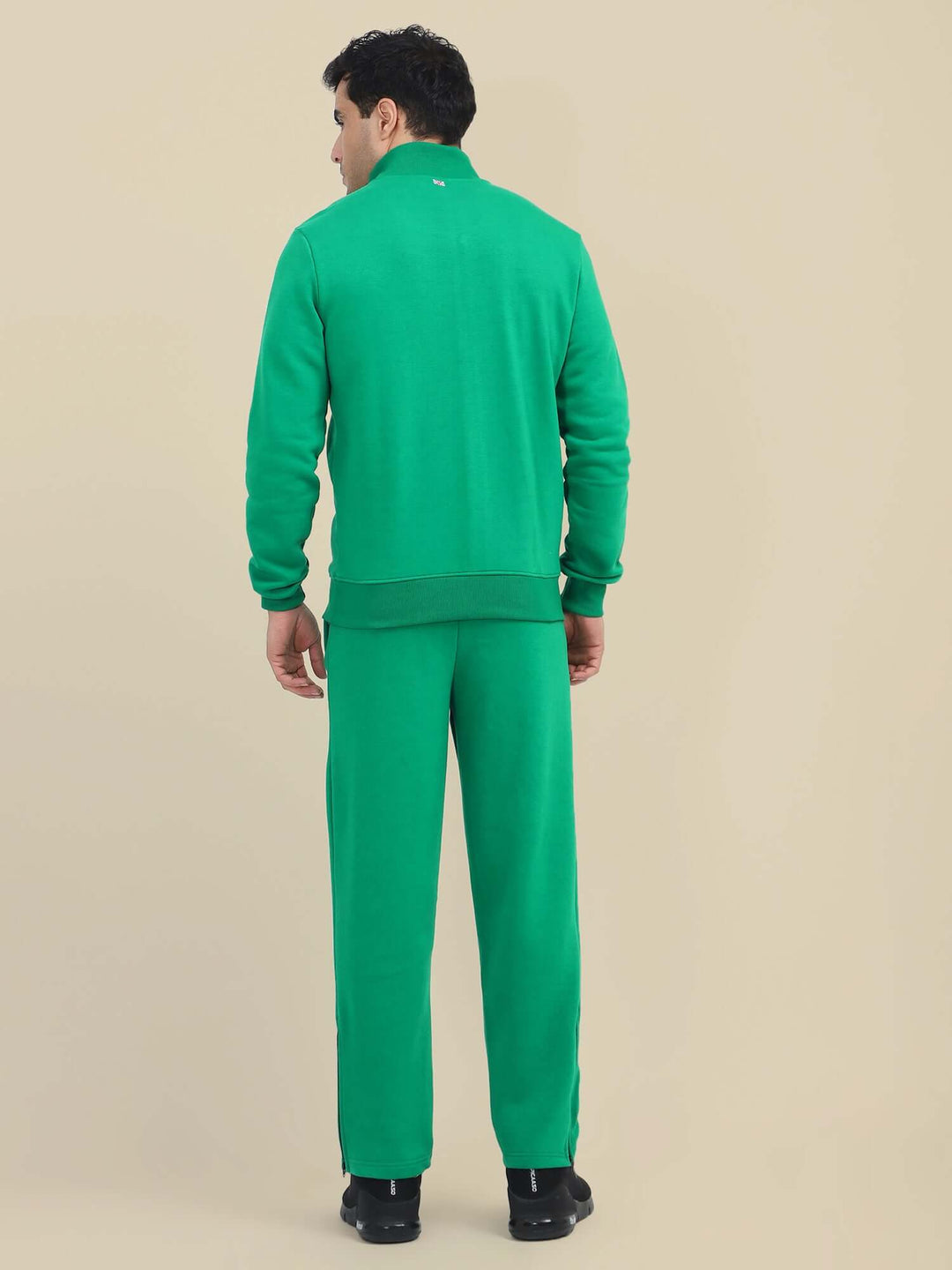 Amswan Men'S Green Cord Set: Half Zipper Sweatshirt & Sweatpants For Ultimate Comfort And Style