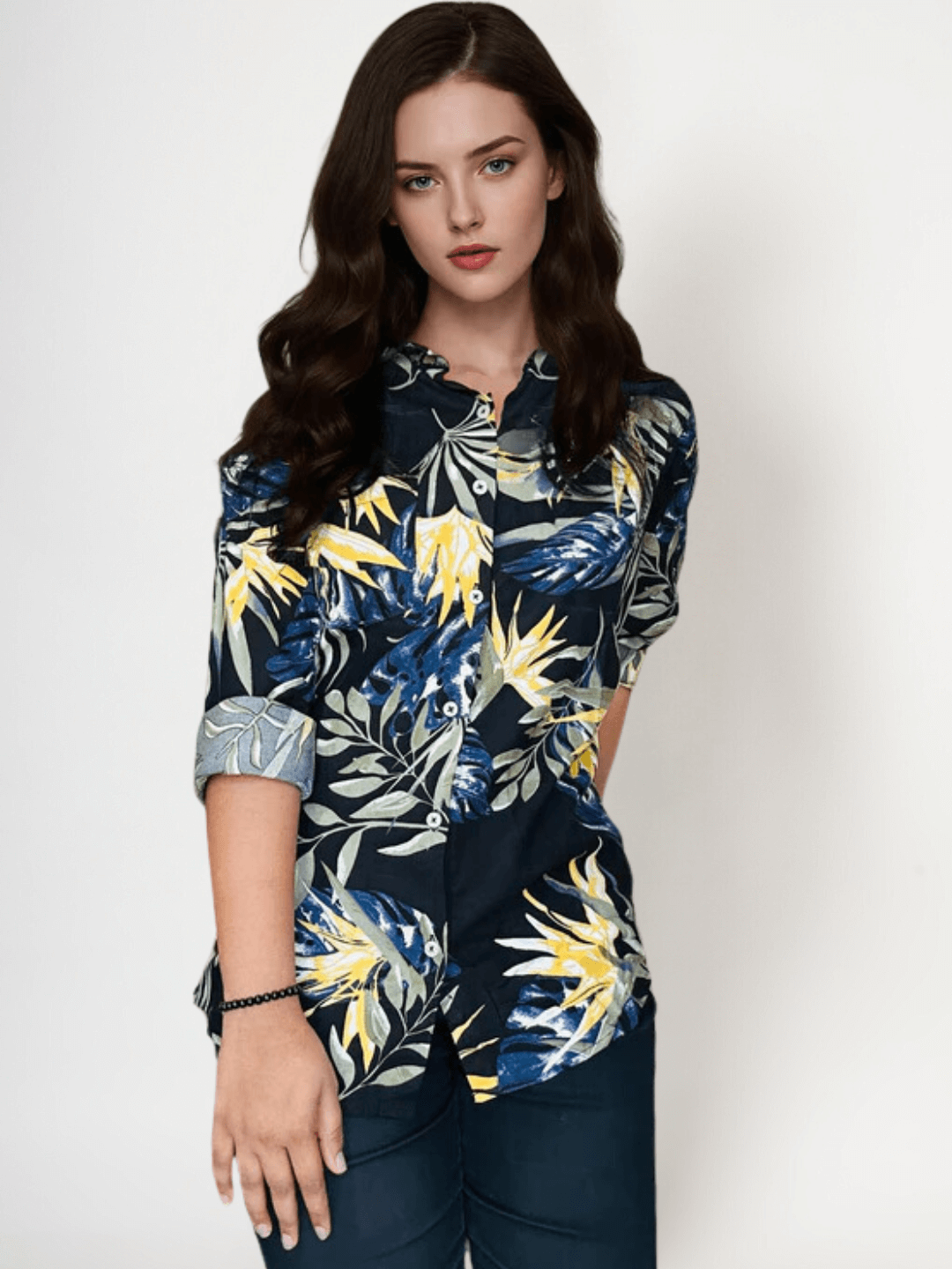 Women'S Premium Rayon Shirt With Jungle Print In Full Sleeve And Black Color