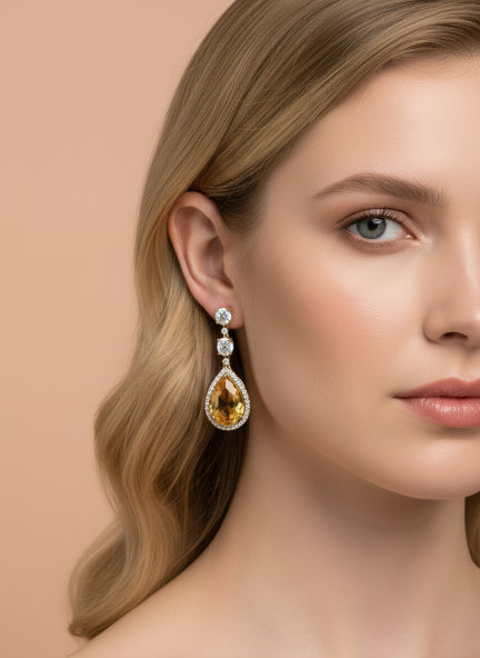 Luxury Gold-Tone Cubic Zirconia & Teardrop Crystal Pendant Necklace & Earrings Set