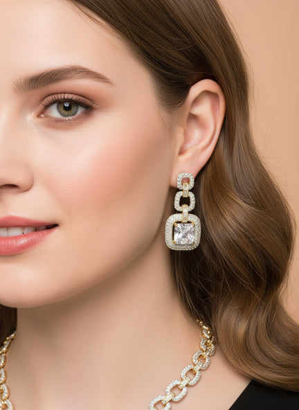 Luxury Cubic Zirconia Chain Link Pendant Necklace & Earrings Set