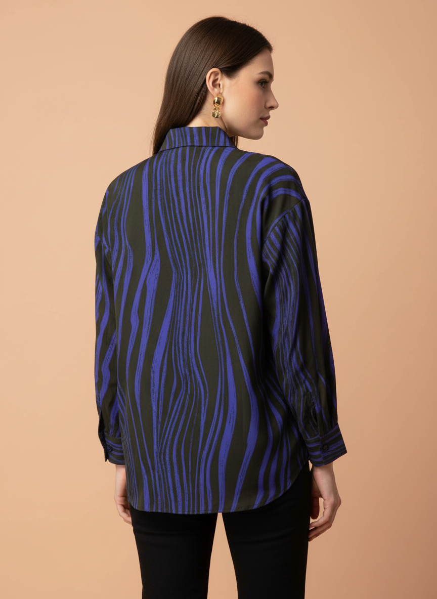 Women's Black & Blue Wavy Striped Oversized Shirt