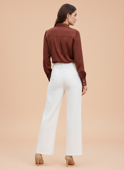 Banana Crepe Off White Flared Trouser Slash Pocket