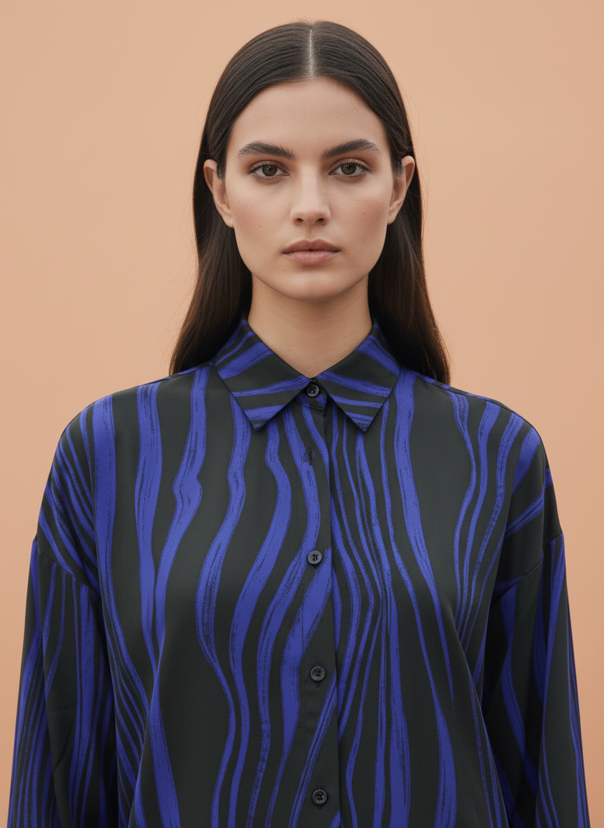 Women's Black & Blue Wavy Striped Oversized Shirt
