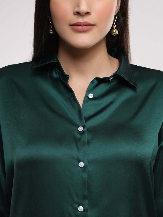 Women'S Premium Emerald Green Drop Shoulder Oversized Satin Shirt