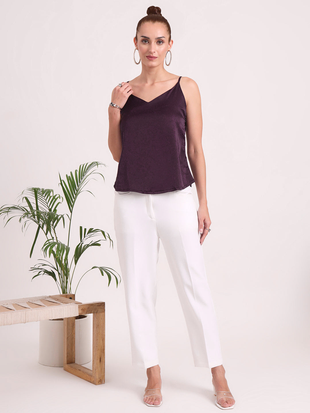 Women's European Satin V-Neck Sleeveless Top