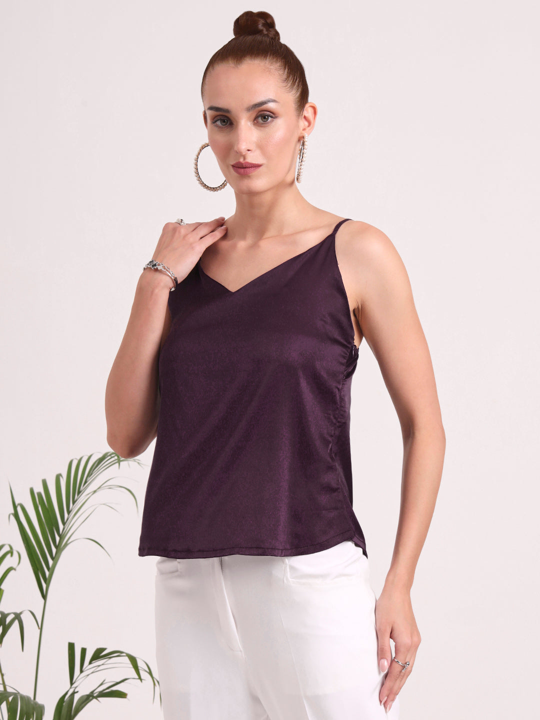 Women's European Satin V-Neck Sleeveless Top