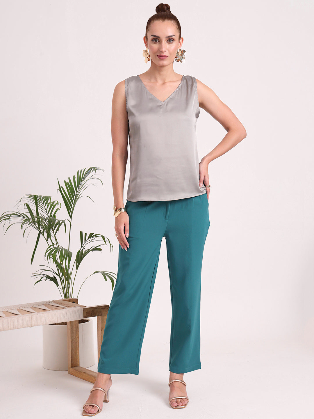 Women's European Satin V Neck Sleeveless Top