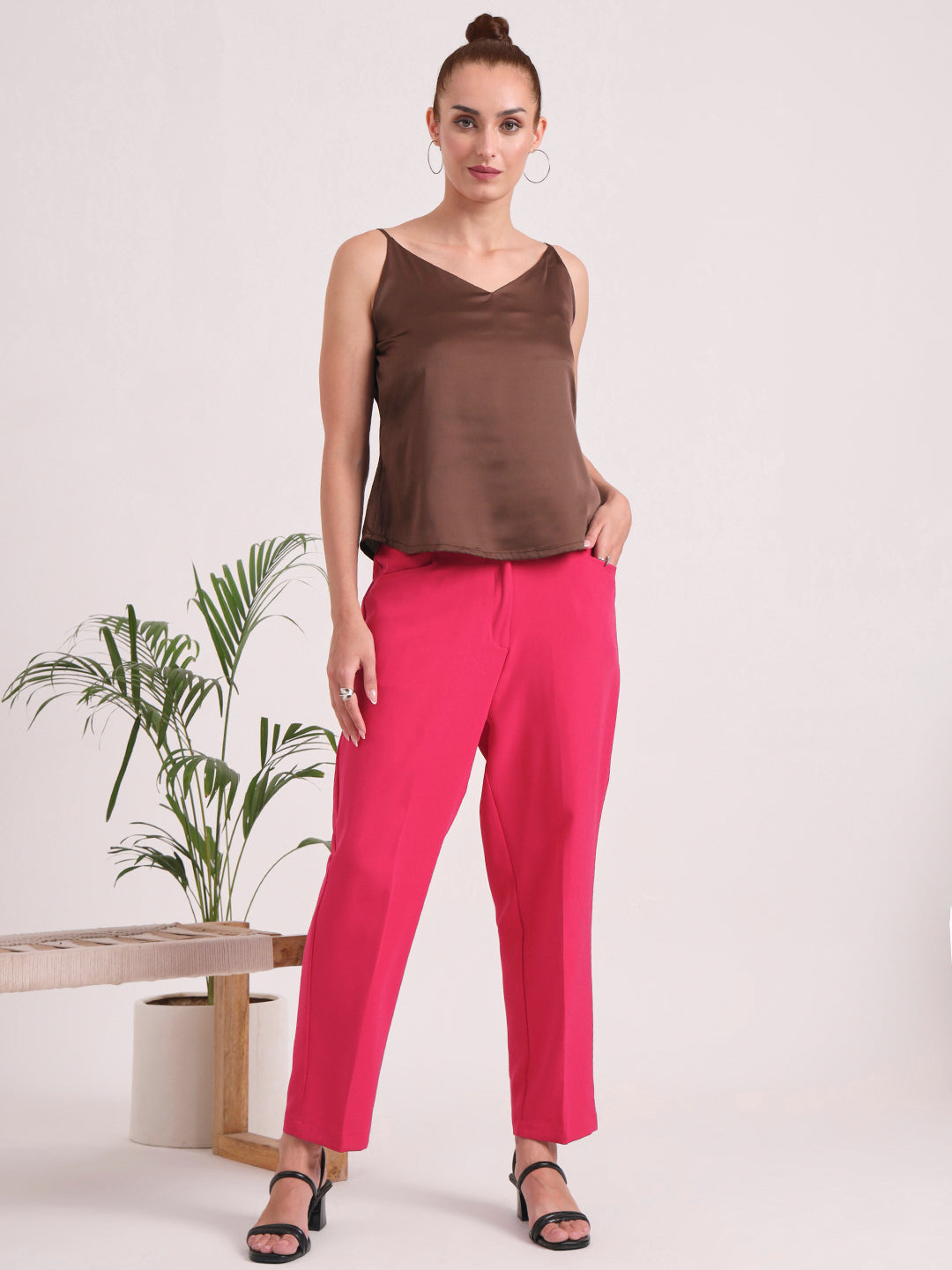 Women's European Satin V-Neck Sleeveless Top