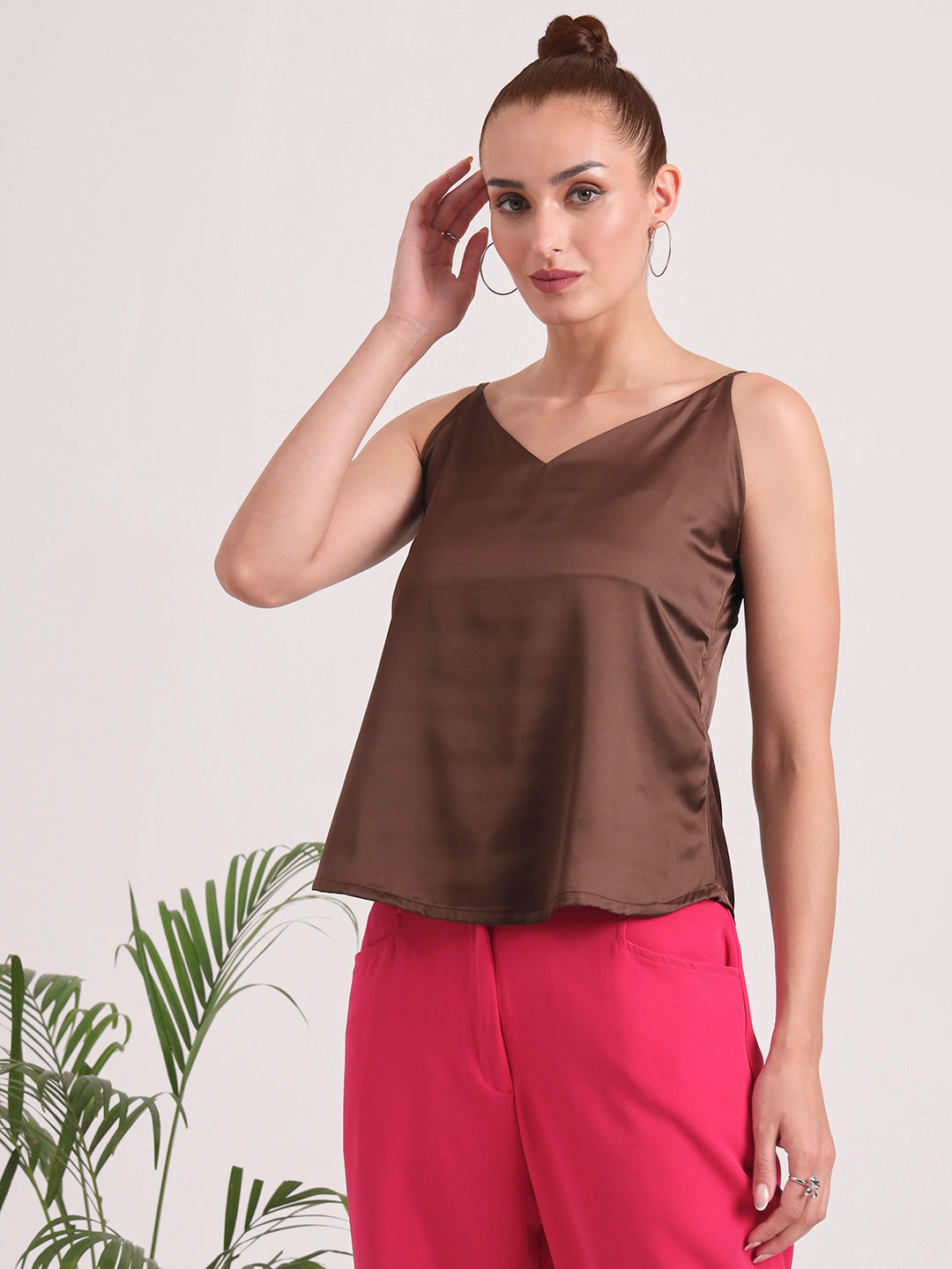 Women's European Satin V-Neck Sleeveless Top