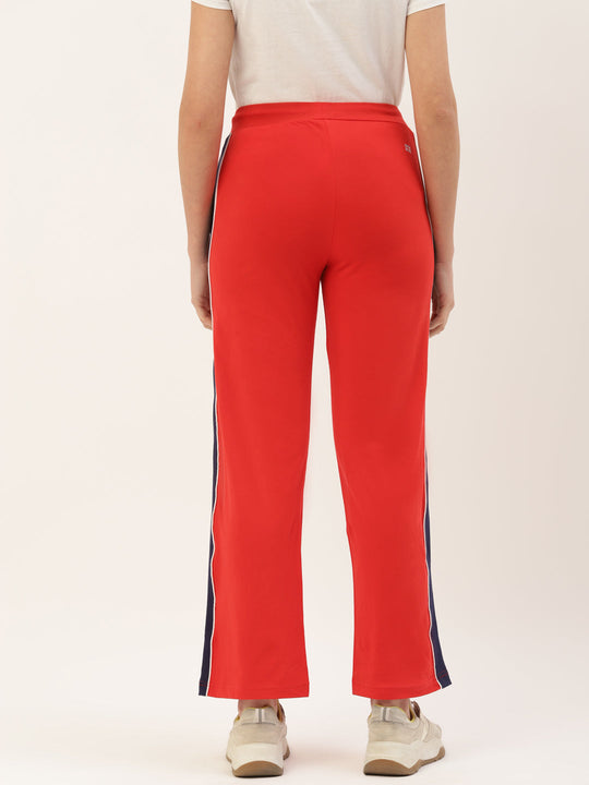 Womens Cotton Lycra Smart Fit Solid Track Pants