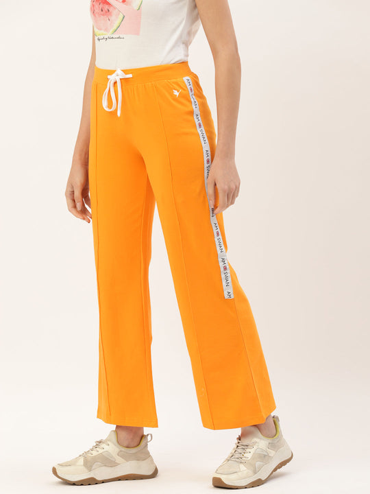 Womens Cotton Lycra Smart Fit Solid Track Pants